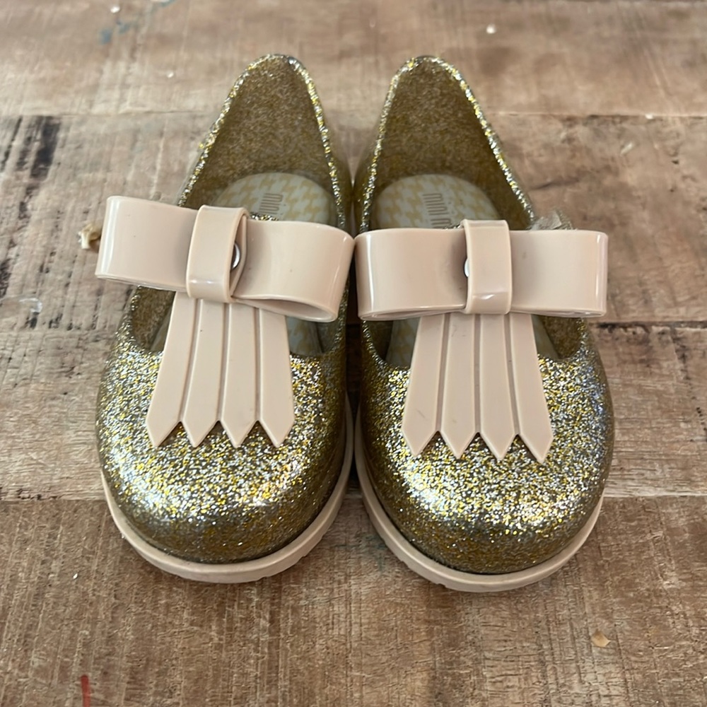 Mini Melissa Bow Mary Jane Flats in Sparkly Gold Size US 6